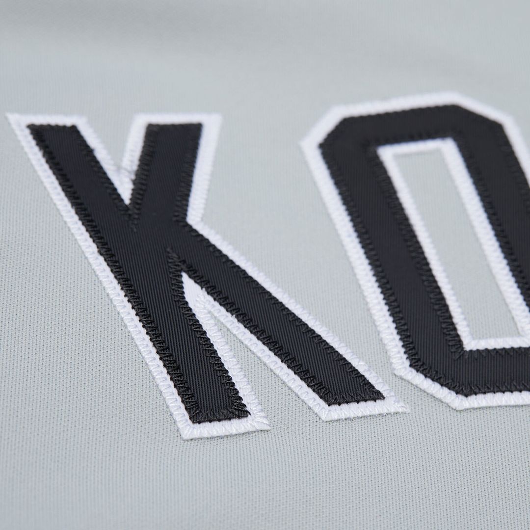 Chicago White Sox Paul Konerko Mitchell & Ness 2005 Cooperstown Authentic Jersey - Gray Team Jersey Sports Fan Apparel