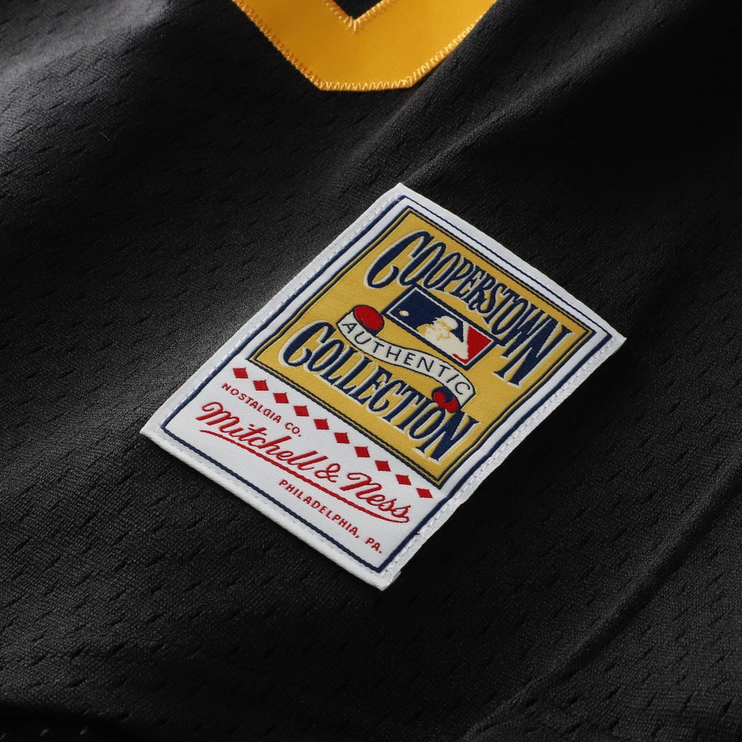 Pittsburgh Pirates Willie Stargell Mitchell & Ness Cooperstown Big & Tall Mesh Batting Practice Jersey - Black Team Jersey Sports Fan Apparel