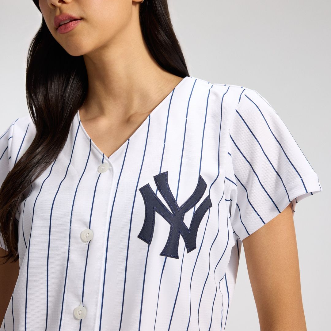 New York Yankees Nike Women's Home Replica Team Jersey - White Team Jersey Sports Fan Apparel