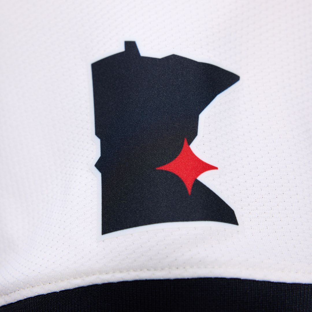 Minnesota Twins Nike Women's Home Limited Jersey - White Team Jersey Sports Fan Apparel