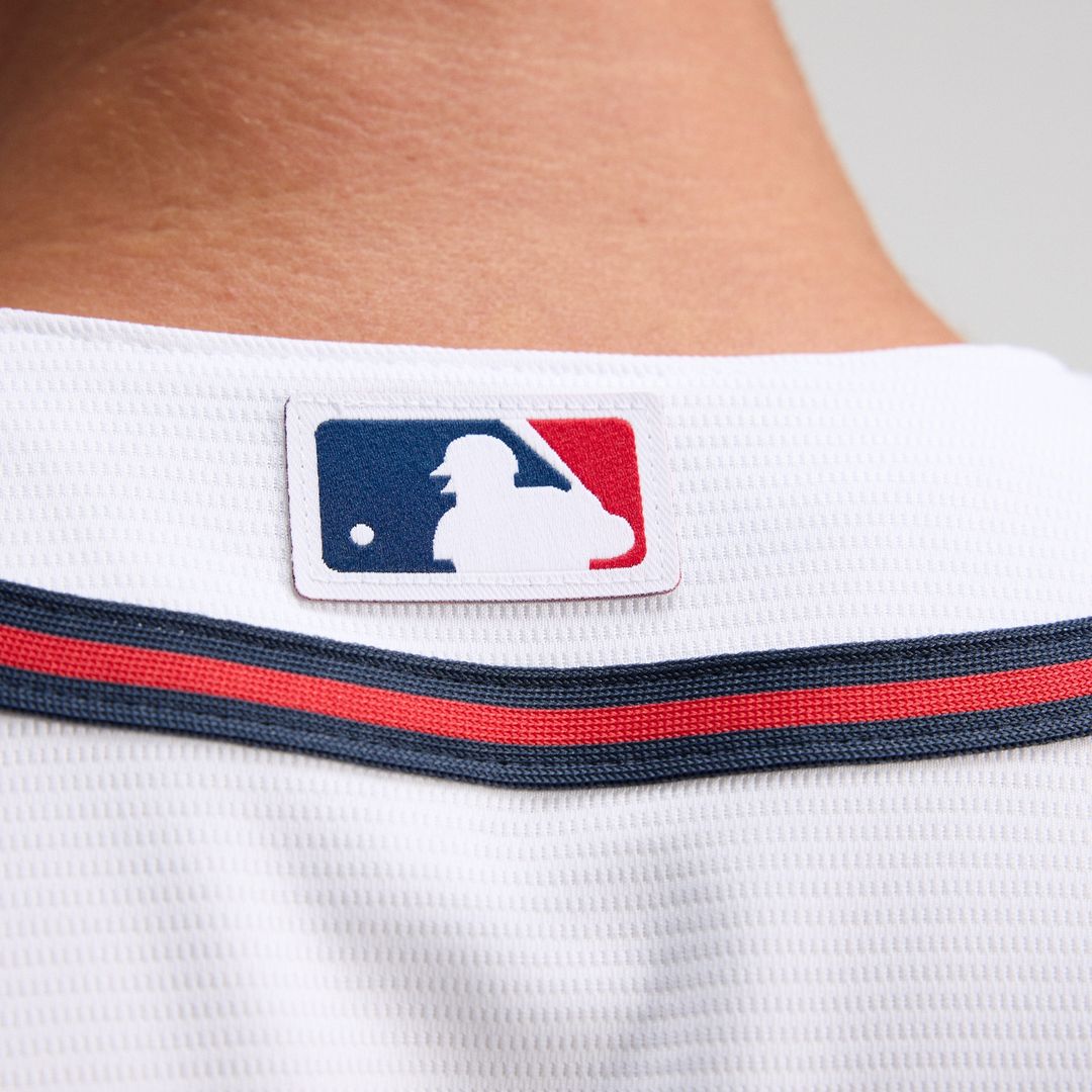 Atlanta Braves Nike Alternate Replica Team Jersey - Red Team Jersey Sports Fan Apparel