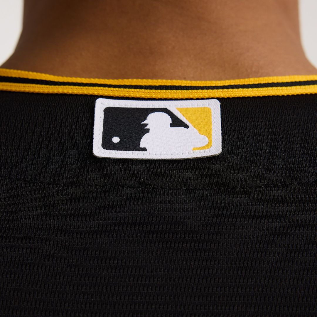 Pittsburgh Pirates Nike Alternate Replica Team Jersey - Black Team Jersey Sports Fan Apparel