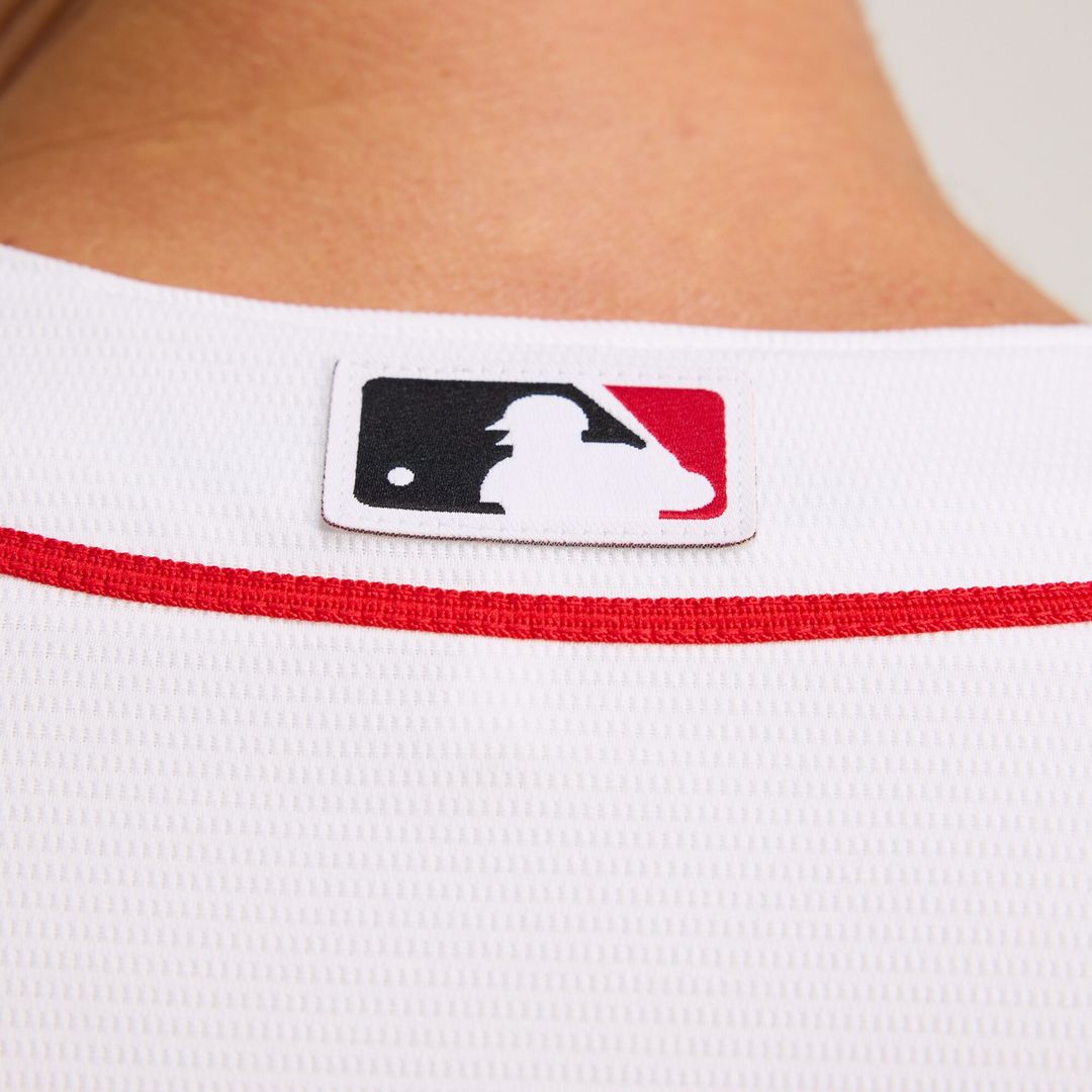 Cincinnati Reds Nike Home Replica Team Jersey - White Team Jersey Sports Fan Apparel