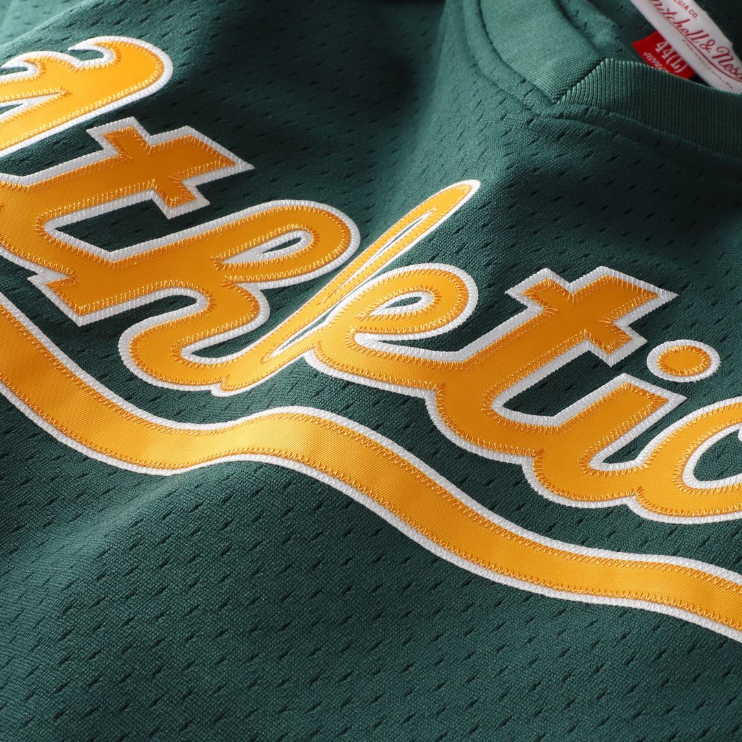 Athletics Rickey Henderson Mitchell & Ness Authentic Batting Practice Jersey - Green Team Jersey Sports Fan Apparel