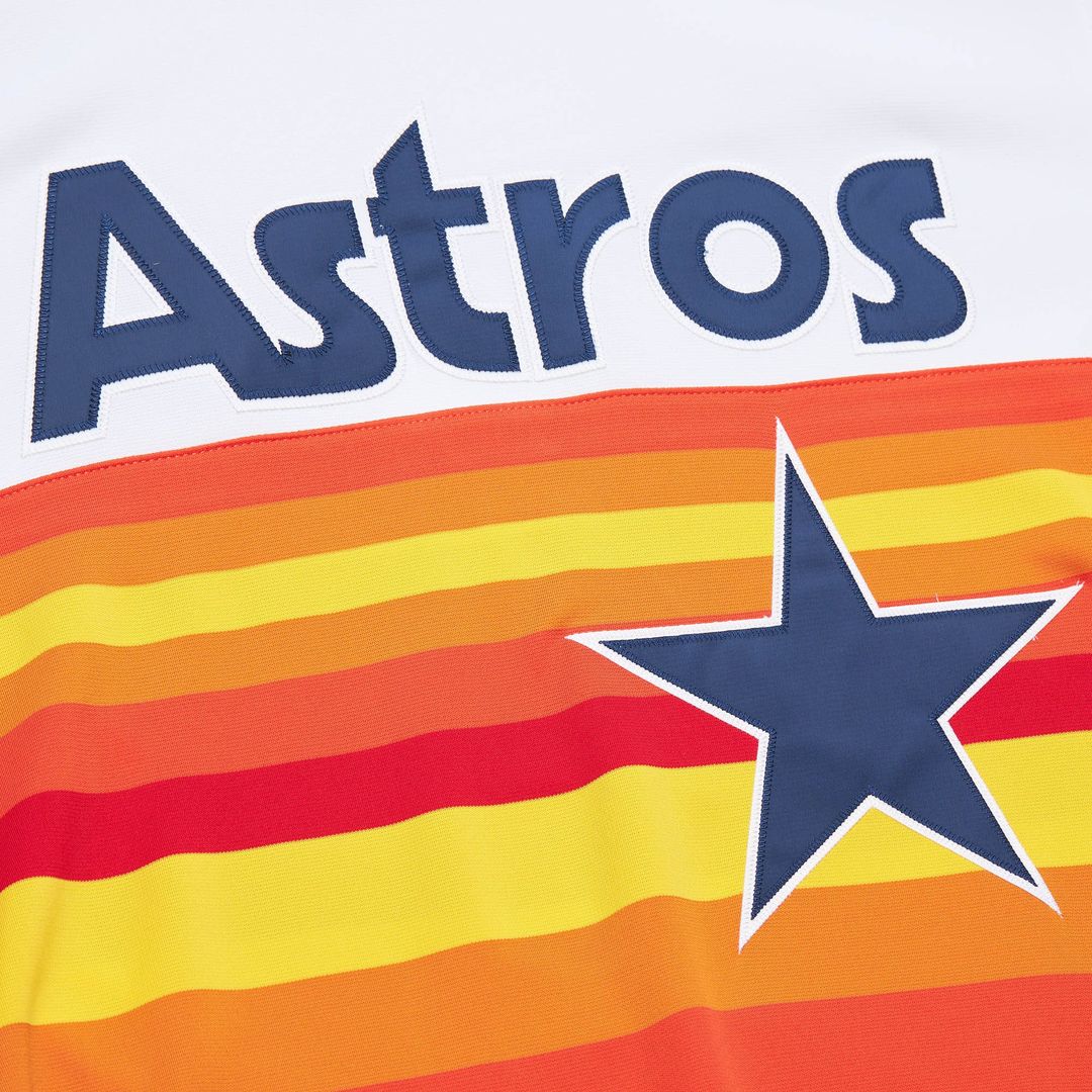 Houston Astros Lance Berkman Mitchell & Ness 2004 Cooperstown Authentic Throwback Jersey - White Team Jersey Sports Fan Apparel
