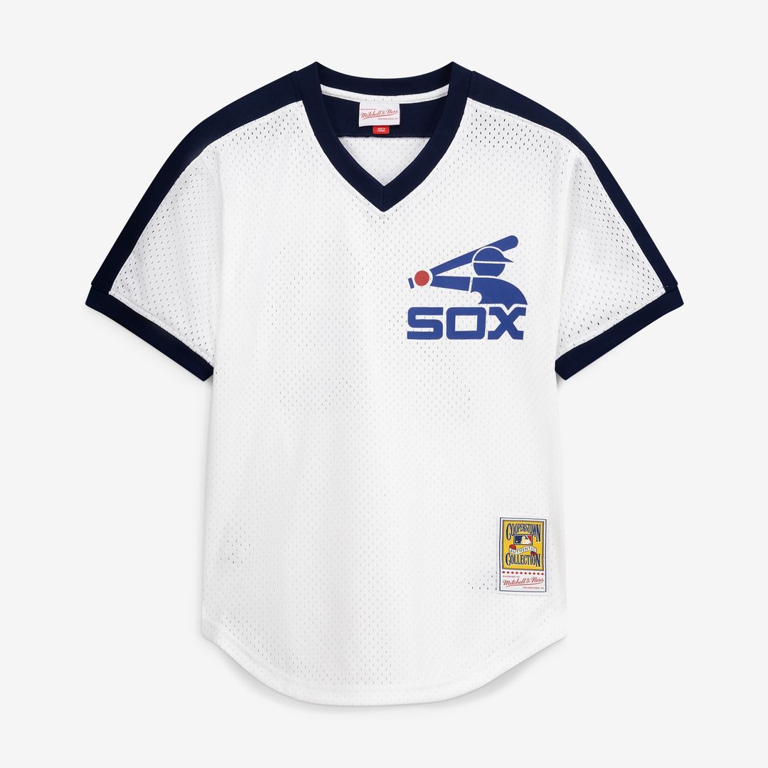 Chicago White Sox Carlton Fisk Mitchell & Ness Authentic Batting Practice Jersey - White Team Jersey Sports Fan Apparel