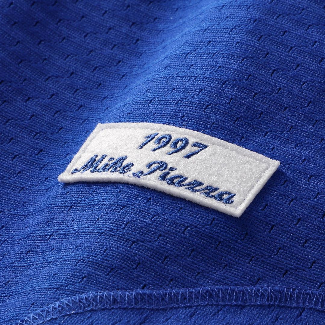 Los Angeles Dodgers Mike Piazza Mitchell & Ness Cooperstown Mesh Batting Practice Button - Up Jersey - Royal Team Jersey Sports Fan Apparel