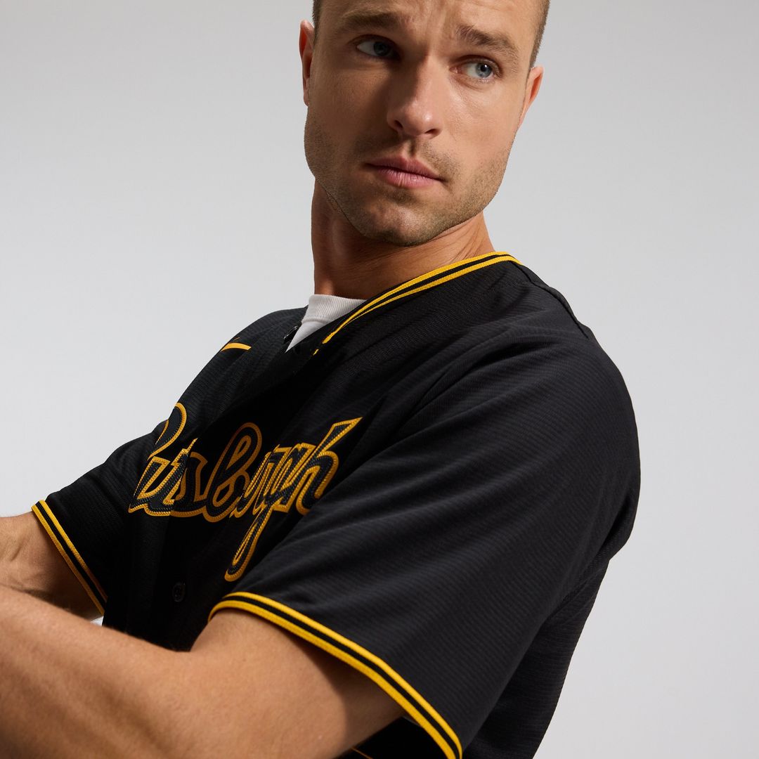 Pittsburgh Pirates Nike Alternate Replica Team Jersey - Black Team Jersey Sports Fan Apparel