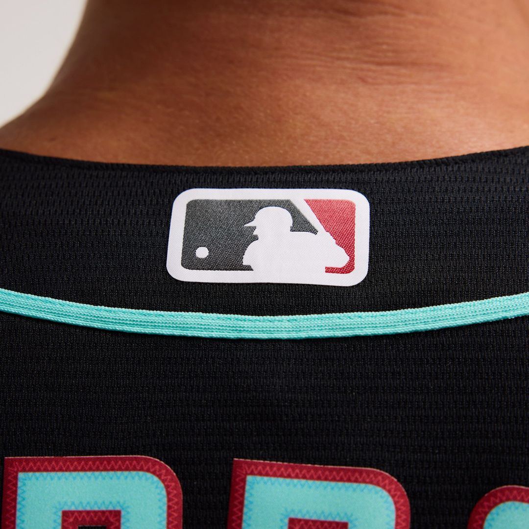 Arizona Diamondbacks Corbin Carroll Nike Alternate 2 Replica Jersey - Crimson Team Jersey Sports Fan Apparel
