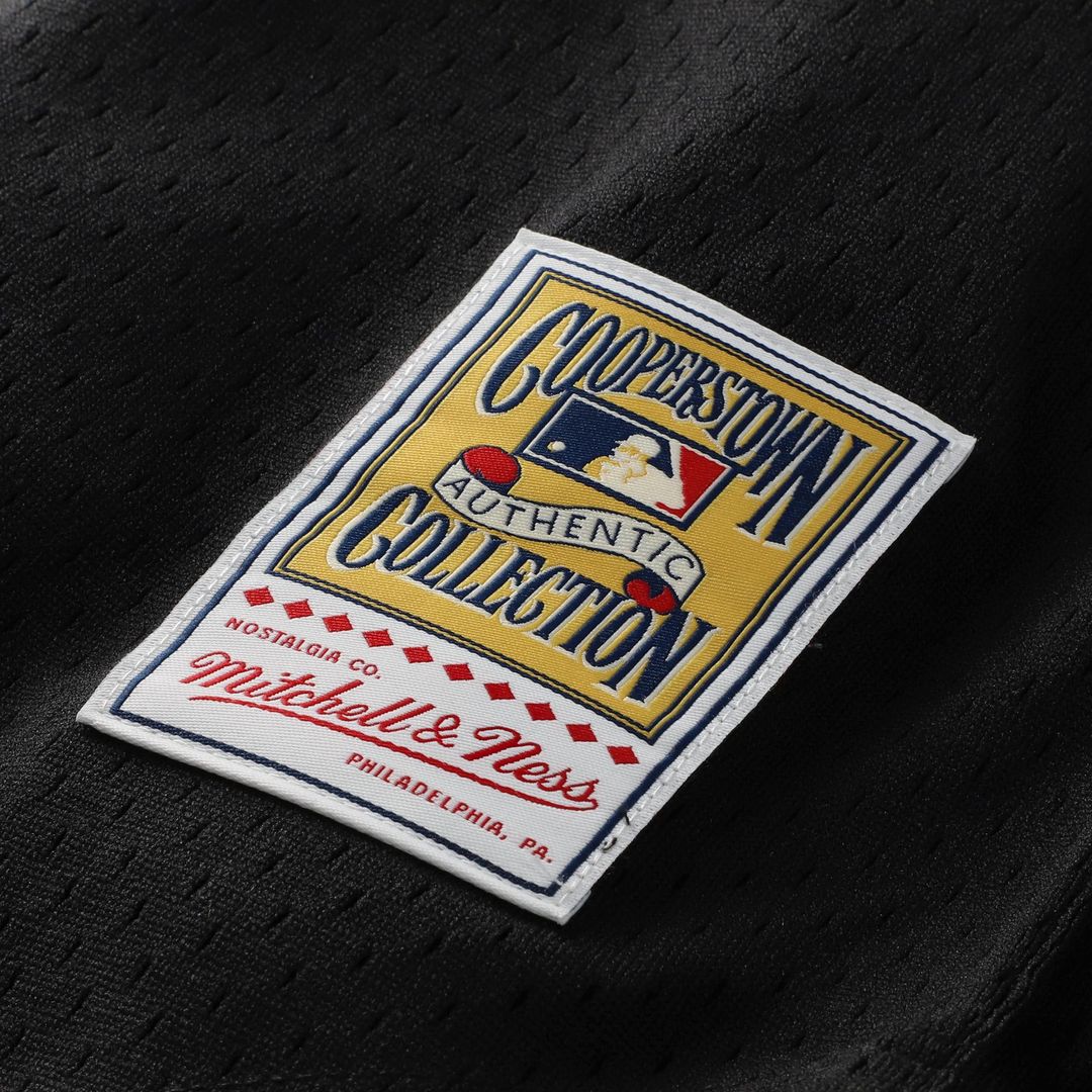 Cincinnati Reds Barry Larkin Mitchell & Ness Cooperstown Mesh Batting Practice Button - Up Jersey - Black Team Jersey Sports Fan Apparel