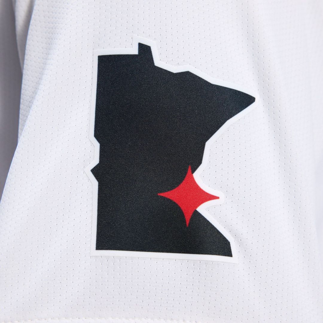 Minnesota Twins Nike Home Limited Jersey - White Team Jersey Sports Fan Apparel